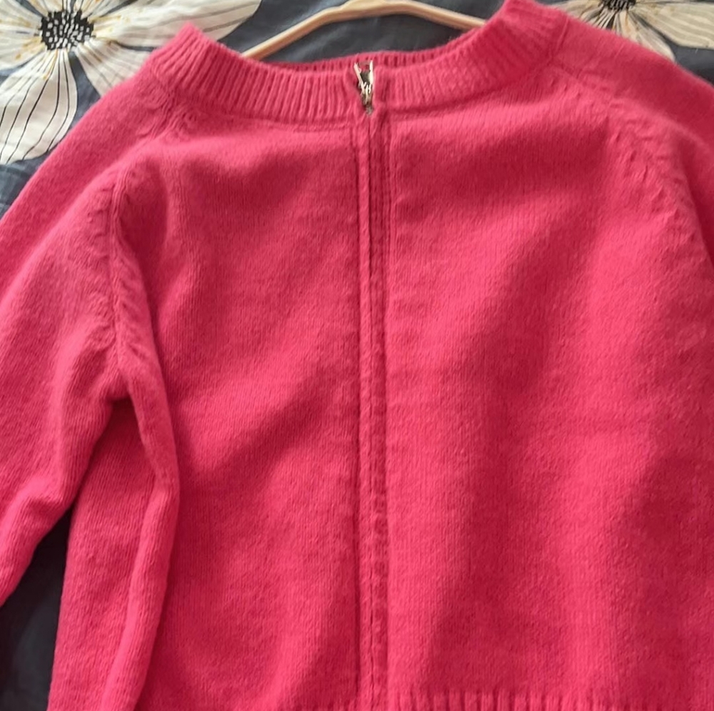 Introducing our stunning raspberry red zip-up cardigan, a beautiful and versatil